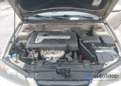 2005 Hyundai Elantra Gls/Gt from USA, damaged, VIN KMHDN46D55U985718